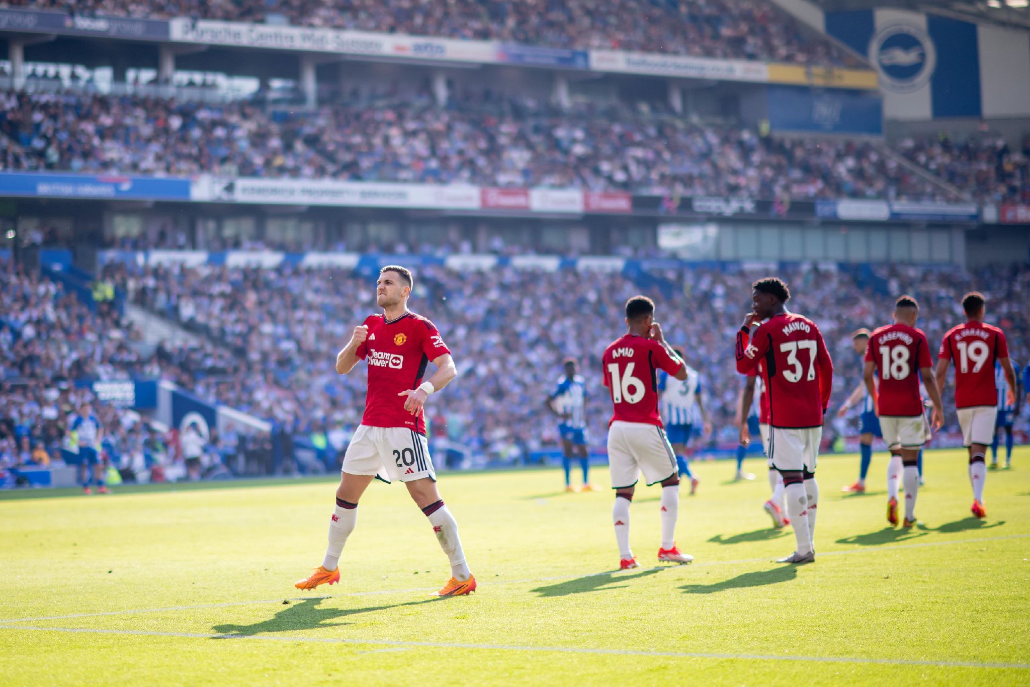 是现代足球 是现代足球